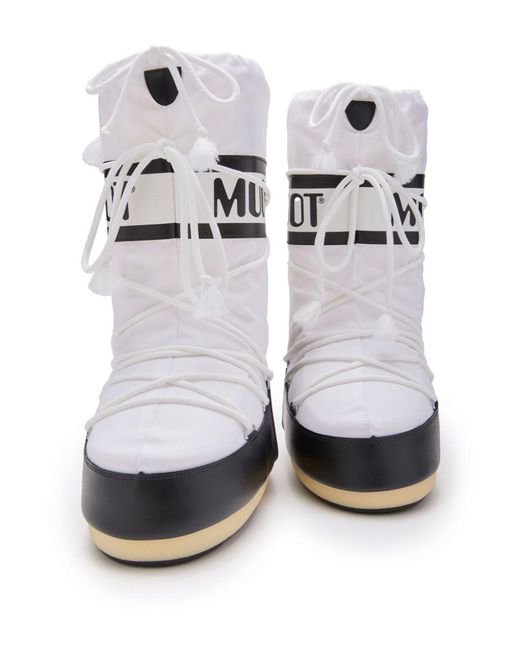 Moon Boot White Water-Resistant Ambidextrous Boots (Sizes 35/38, /41, 42/44, 45/47) for men