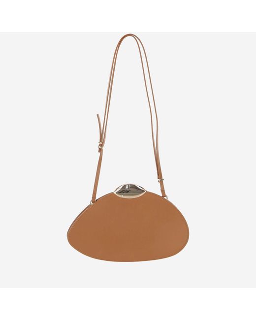 Benedetta Bruzziches di Benedetta Bruzziches in Brown