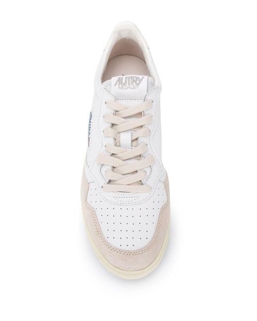 Autry White Medalist Low for men