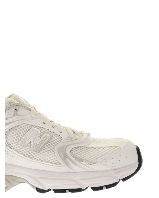 New Balance 530 Sneakers Lifestyle in het White voor heren