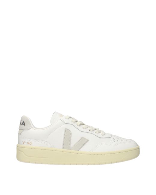 Veja White Sneakers/Light Leather
