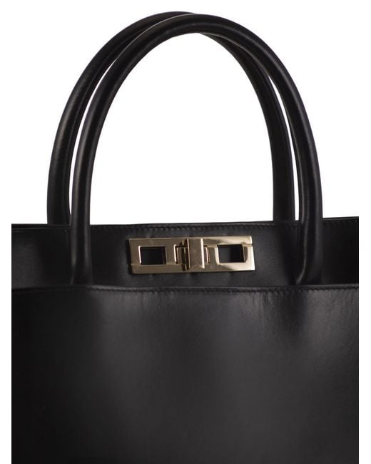 Fabiana Filippi Black Medium Handbag With Metal Accessory