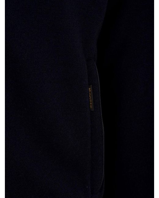 Moorer Blue Coats