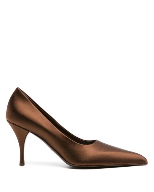 Prada 90 Mm Zijden-Satijnen Pumps Met Puntige Neus in het Brown