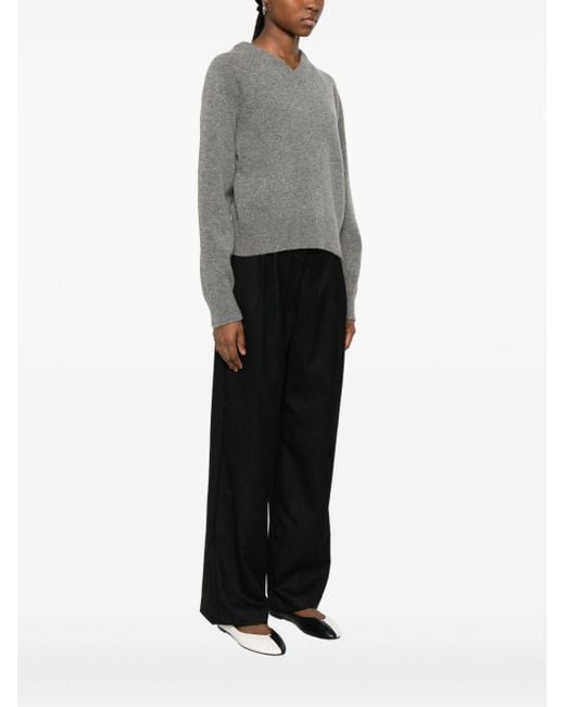 DUNST Gray Wollpullover mit V-Ausschnitt