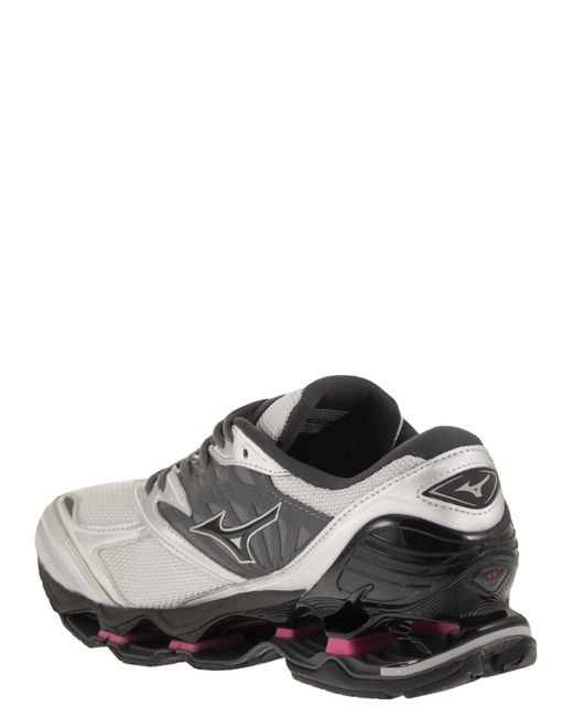 Mizuno White Technical Mesh Trainers With A Cushioned Sole