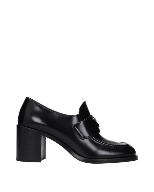 Prada Black Leather Décolleté