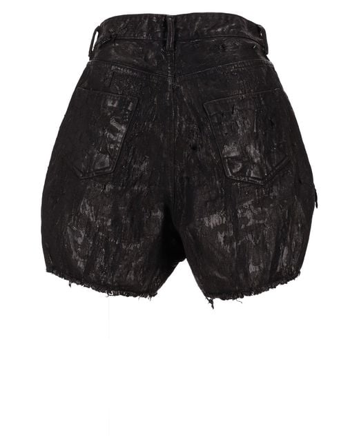 Rick Owens Snijdt Af in het Black