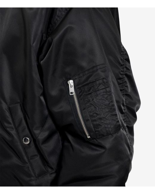 Hogan Jassen in het Black