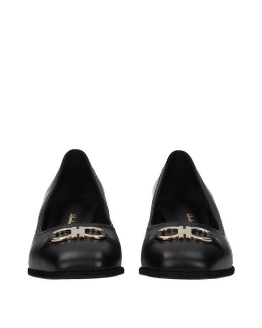Ferragamo Black Comiso Décolleté Leather