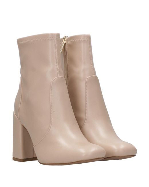 Steve Madden Brown Boots