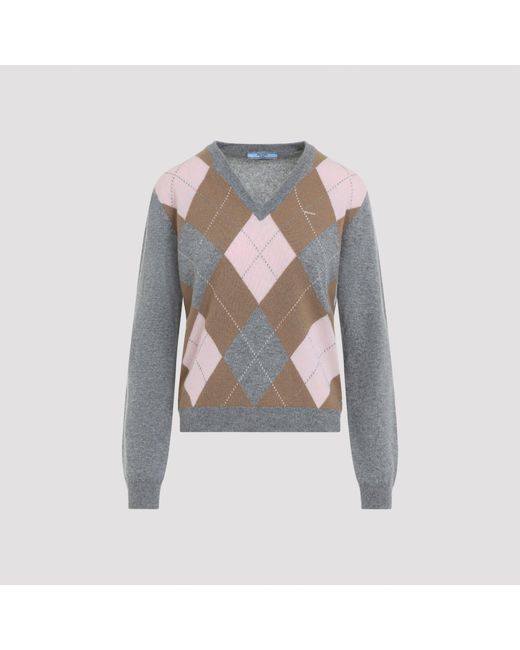 Pull col V Argyle Prada en coloris Gray
