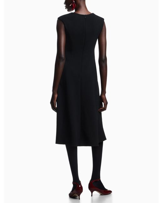 Robe Évasée En Crêpe Fluide Effet Écorce Emporio Armani en coloris Black