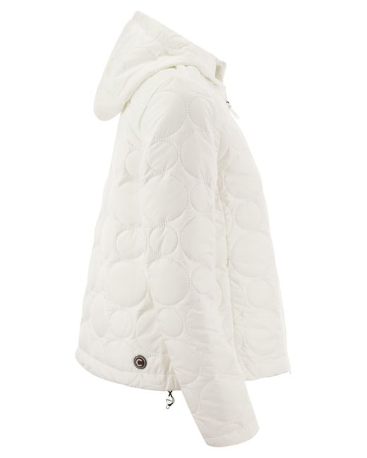 Veste Hoop avec capuche et courtepointe circulaire Colmar en coloris White