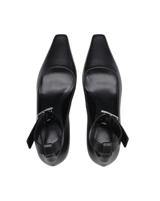 3Juin Black With Heel