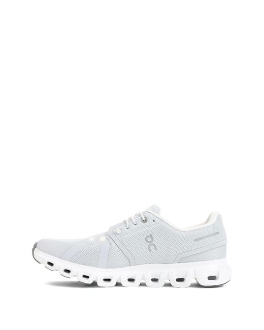 On Shoes White Beim Ausführen von Cloud 6