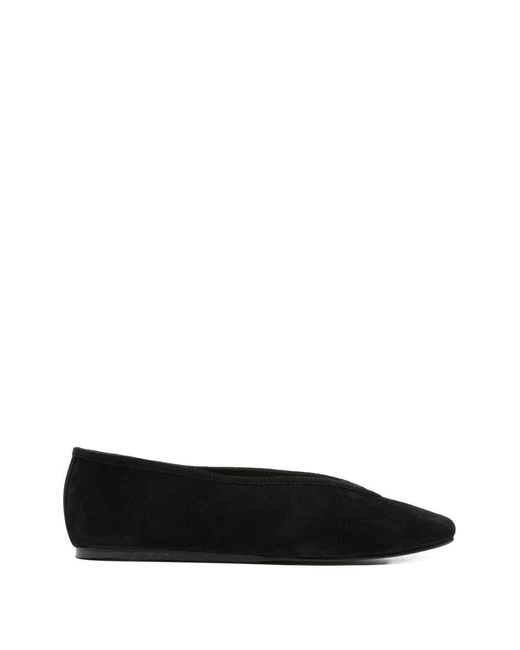 Manebí Black Flat Shoes