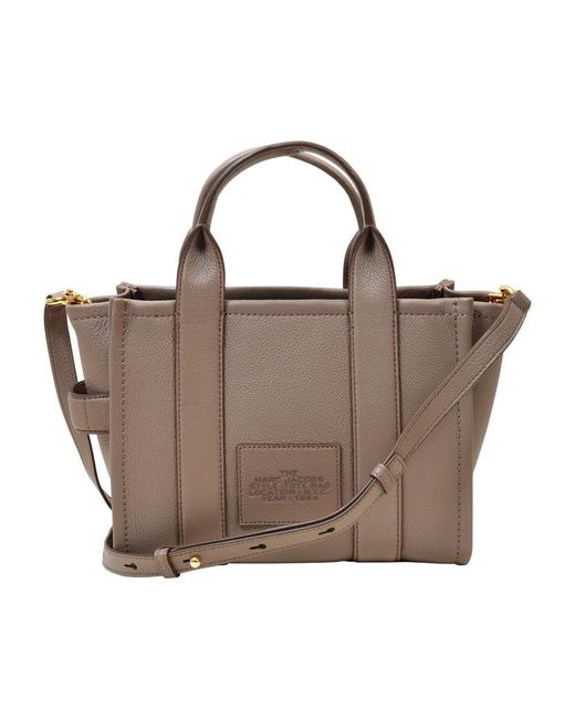 Le petit sac fourre-tout en cuir de ciment Marc Jacobs en coloris Brown