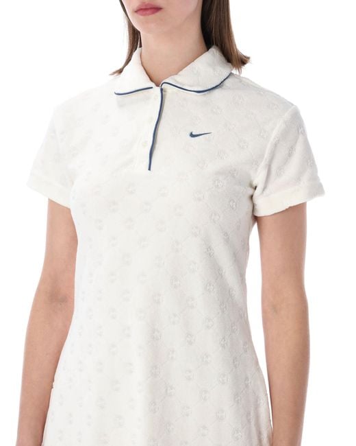 Nike Jurken in het White