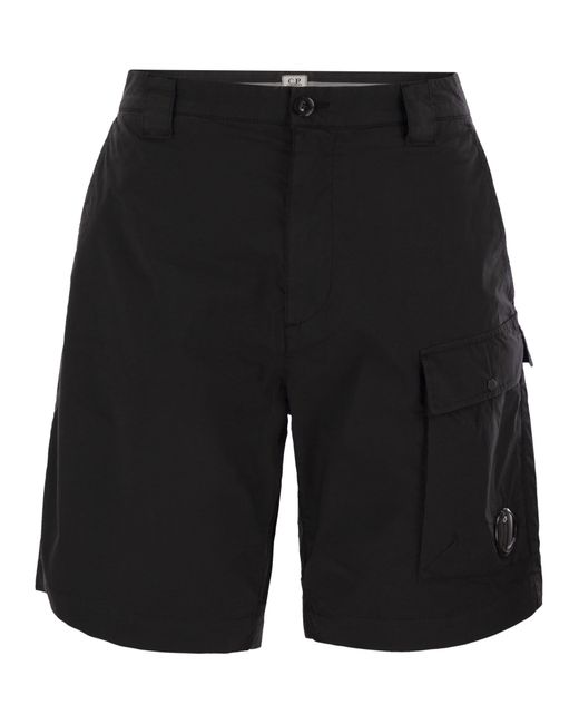 C P Company Cotton Cargo Shorts Met Lens in het Black voor heren