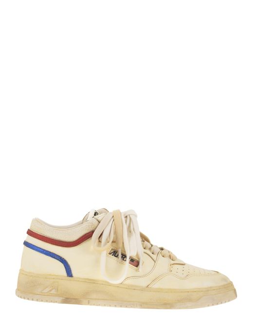 Autry Med Way Leder -Turnschuhe in Natural für Herren