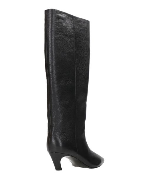 Bottes Noir Ash en coloris Black