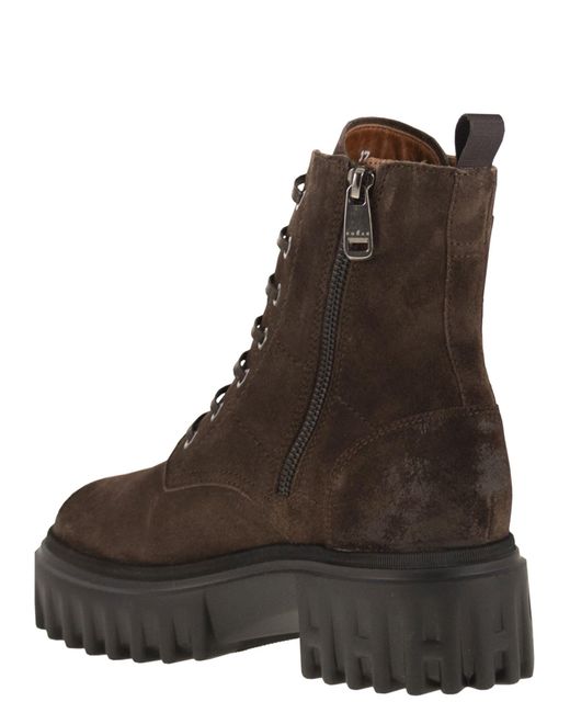 Hogan Brown H700