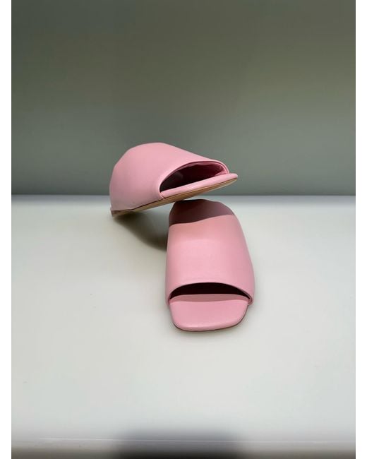 LA ROSE Pink Sandals