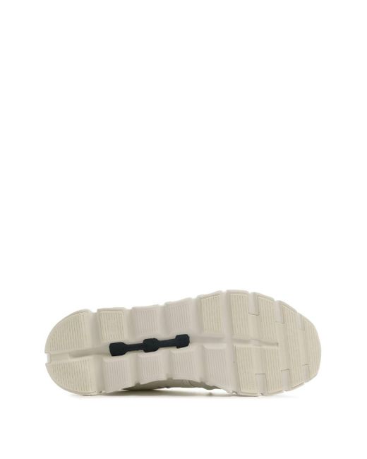 On Shoes White Dunk Low Retro