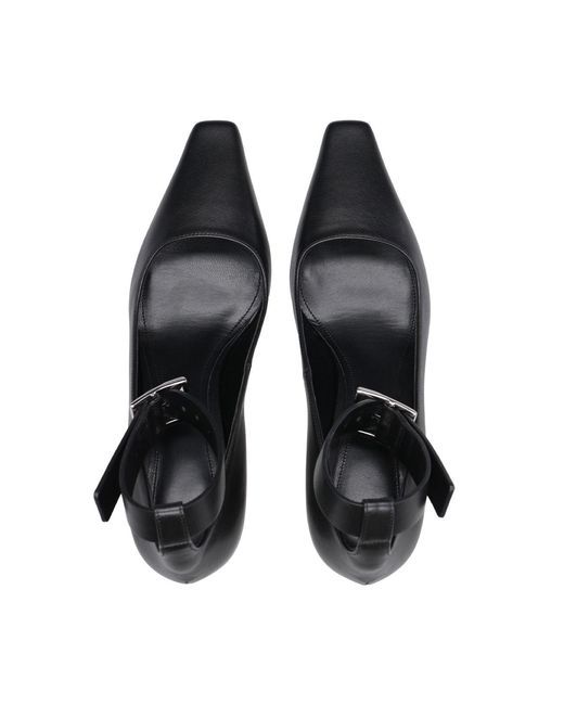 3Juin Black With Heel