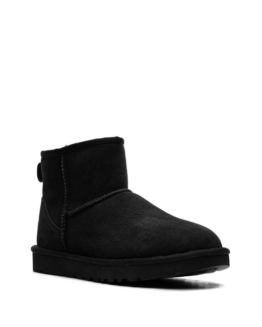 Ugg Black Classic Mini II Stiefel
