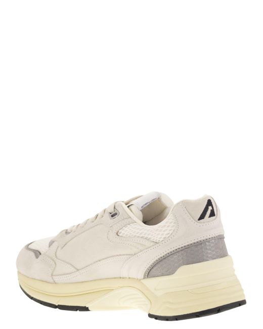 Autry White Hyperway Sneakers
