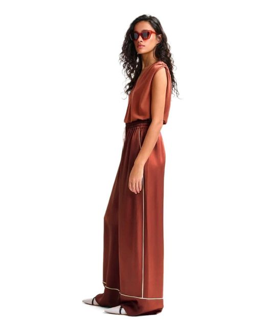 Essentiel Antwerp Red Hontgomery Rust Trousers