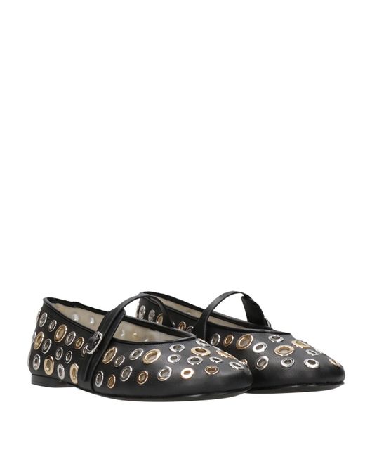 Steve Madden Black Flat Shoes