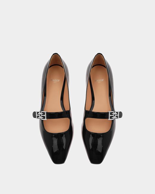 Bally Elis Leather Flat Pumps In Black in White | Lyst