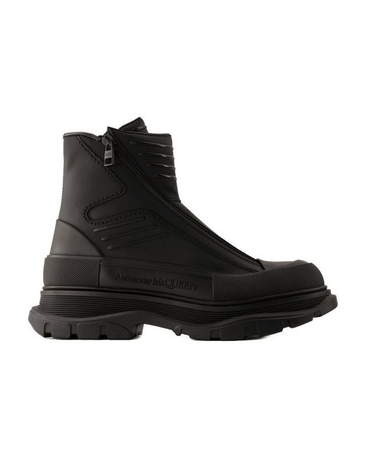 Alexander McQueen Black Tread Ankle Boots for men