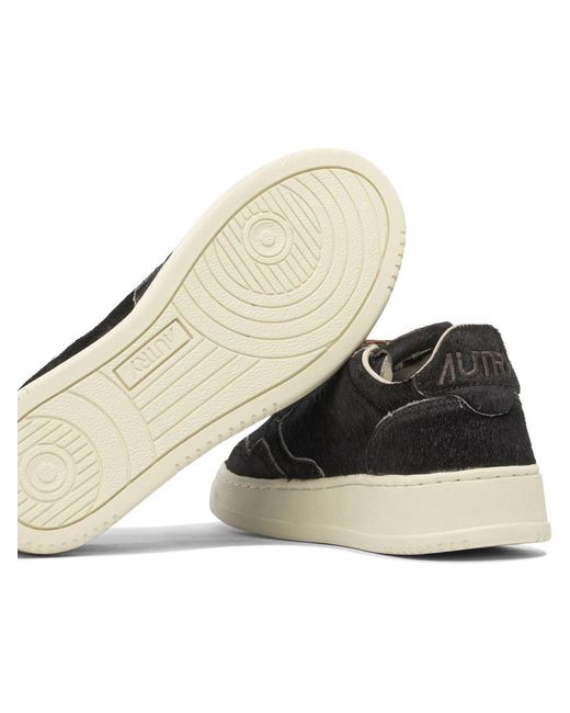 Autry Black "Medalist Low" Sneakers