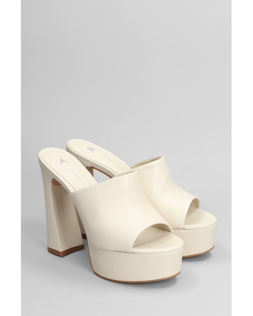 Carrano Natural Slipper-mule