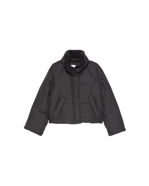 Low Classic Black Outerwears