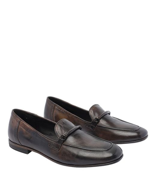 Pawelk's Gray Flat Shoes