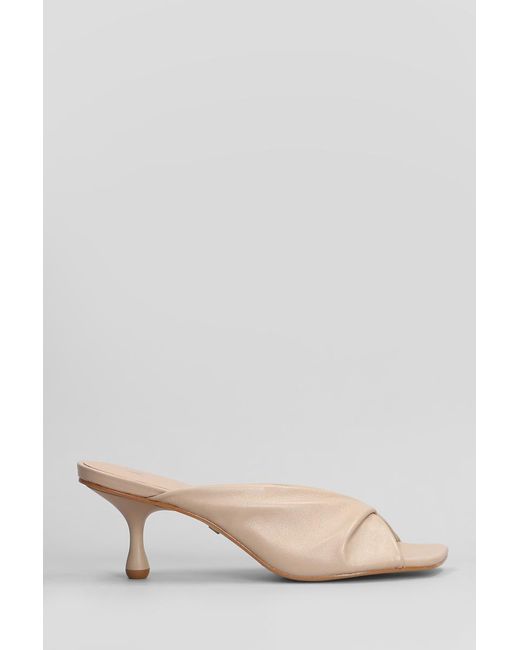 Carrano Pink Slipper-mule