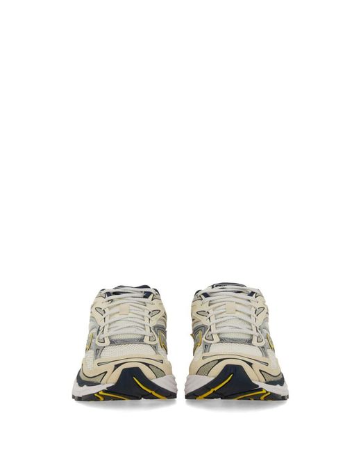 Saucony White Progrid Omni 9 Sneaker for men