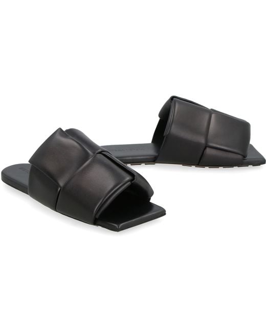 Bottega Veneta Black Padded Intreccio Pattern Sandals for men