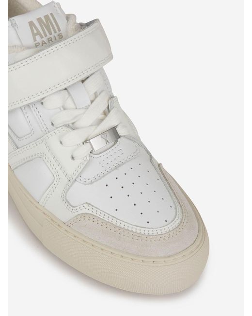AMI White Ami Paris Low Leather Sneakers for men