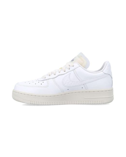 Nike White Air Force 1 Low Premium