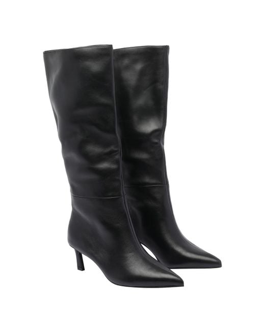 Steve Madden Black Boots