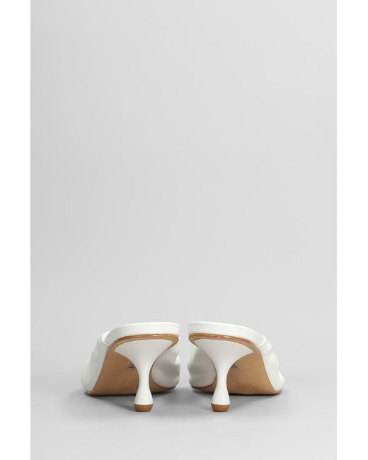 Carrano White Slipper-mule