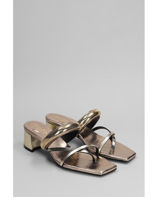 Donnarã¬ White Slipper-Mule