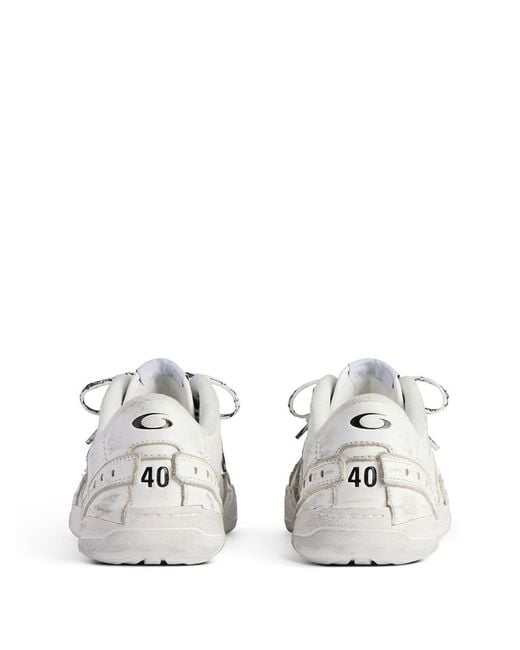 Balenciaga White Hamptons Medium Worn-Out Sneaker