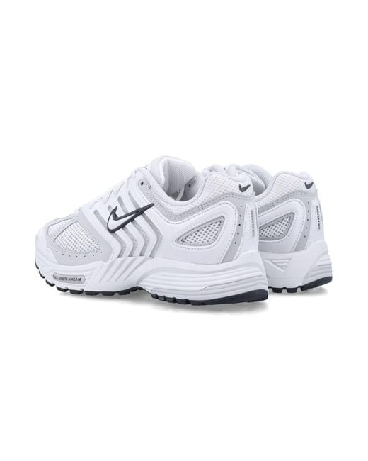 Nike White Air Pegasus 2005 Sneakers